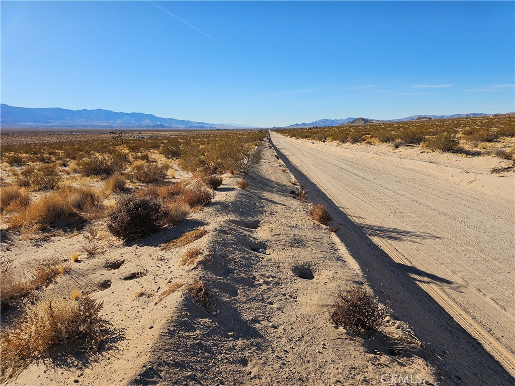 400 East End Road Lucerne Valley, CA 92356 - Photo 4 of 5 a view of an ocean beach and mountain