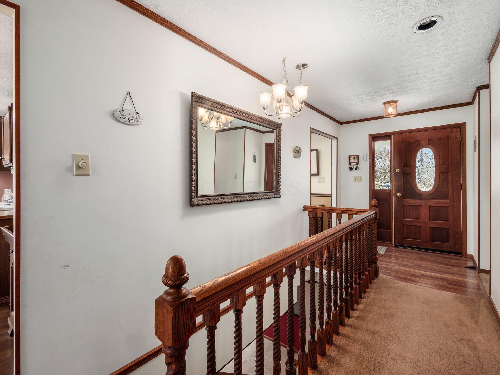 12741 Goodman Road Ashville, OH 43103 - Photo 7 of 61 Foyer