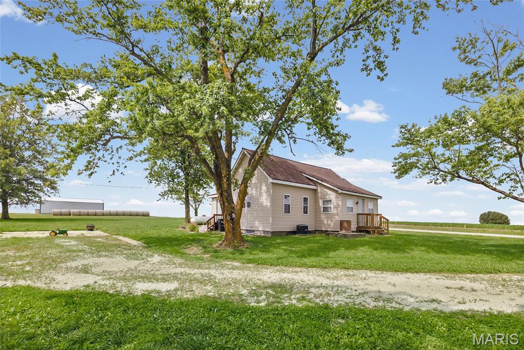 3914 New Church Road Pinckneyville, IL 62274 - Photo 5 of 24