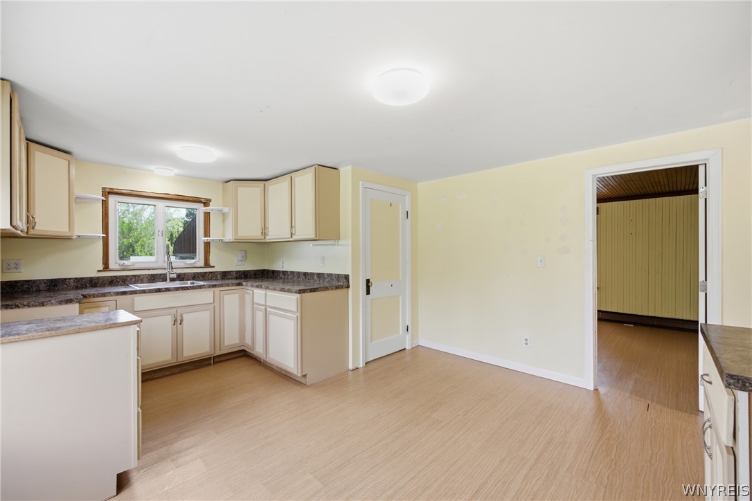 8279 Erie Road Evans, NY 14006 - Photo 2 of 5 Kitchen