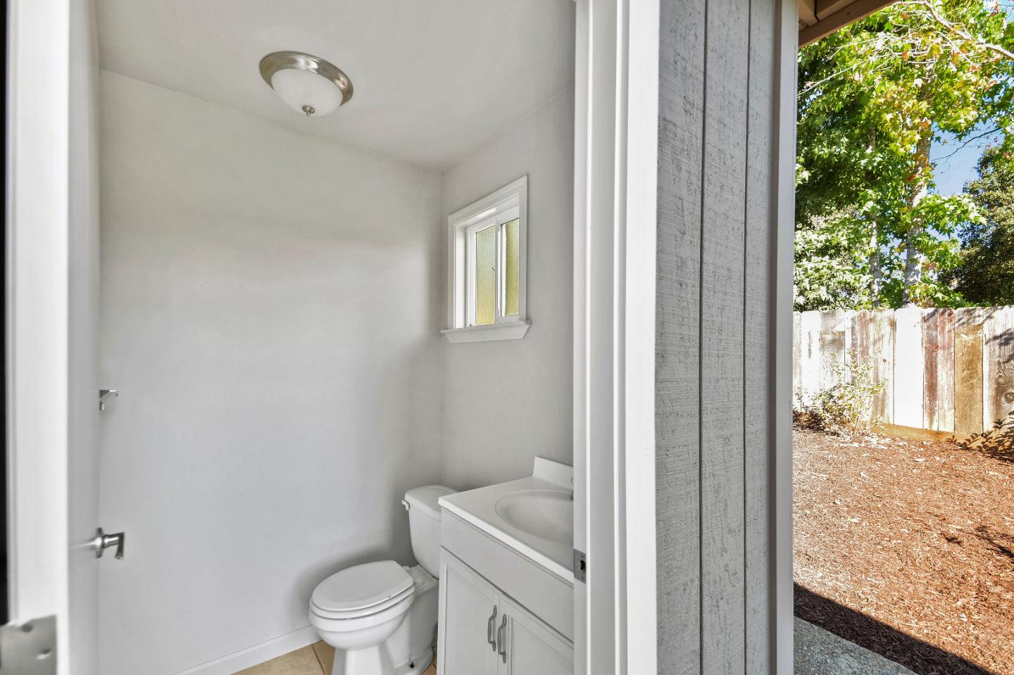 21 Linden Road Watsonville, CA 95076 - Photo 24 of 28 Gallery Image 24