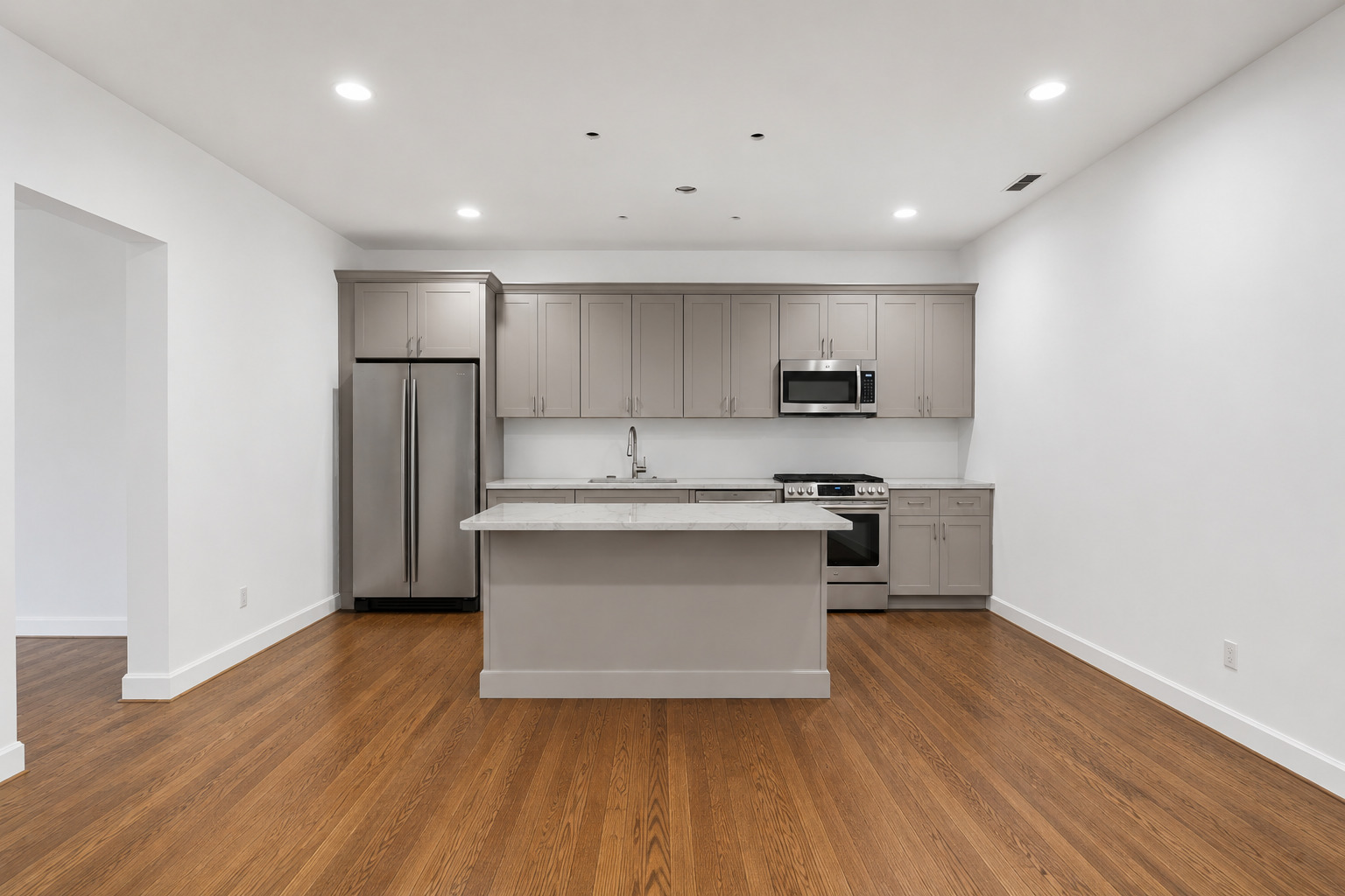 6914 North Sheridan Road, Unit 2 Chicago, IL 60626 - Photo 7 of 14