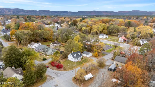 $259,000 | 10 Caroline Street, Queensbury, NY 12804