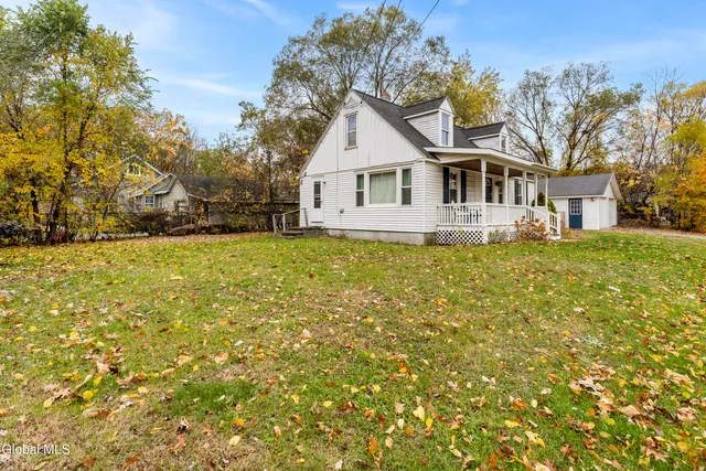 $259,000 | 10 Caroline Street, Queensbury, NY 12804