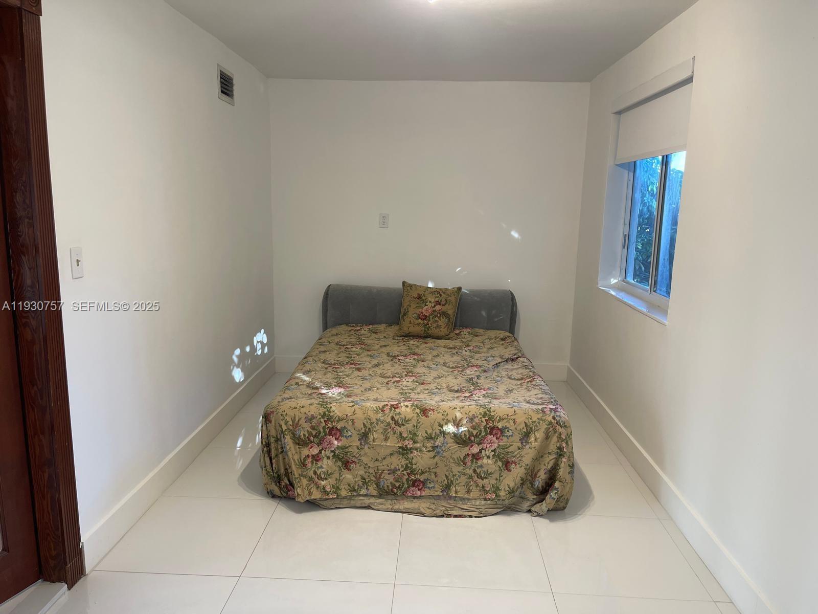 1232 Southwest 17th Terrace, Unit B Miami, FL 33145 - Photo 12 of 19