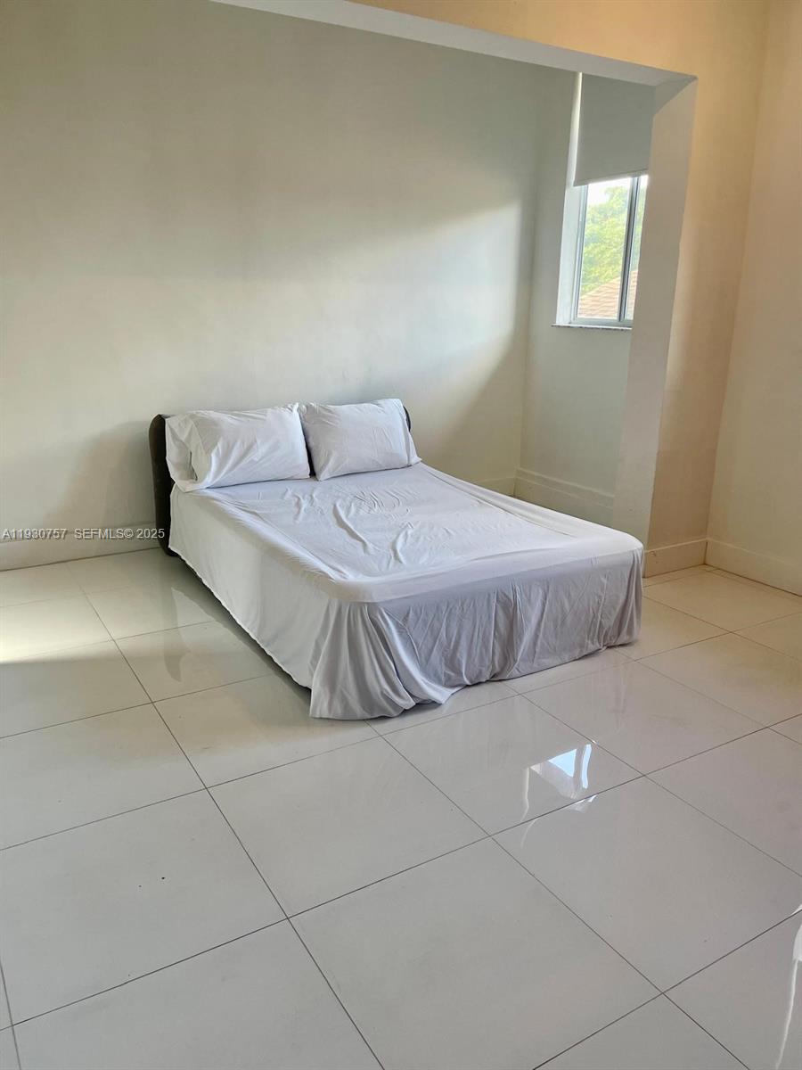 1232 Southwest 17th Terrace, Unit B Miami, FL 33145 - Photo 18 of 19