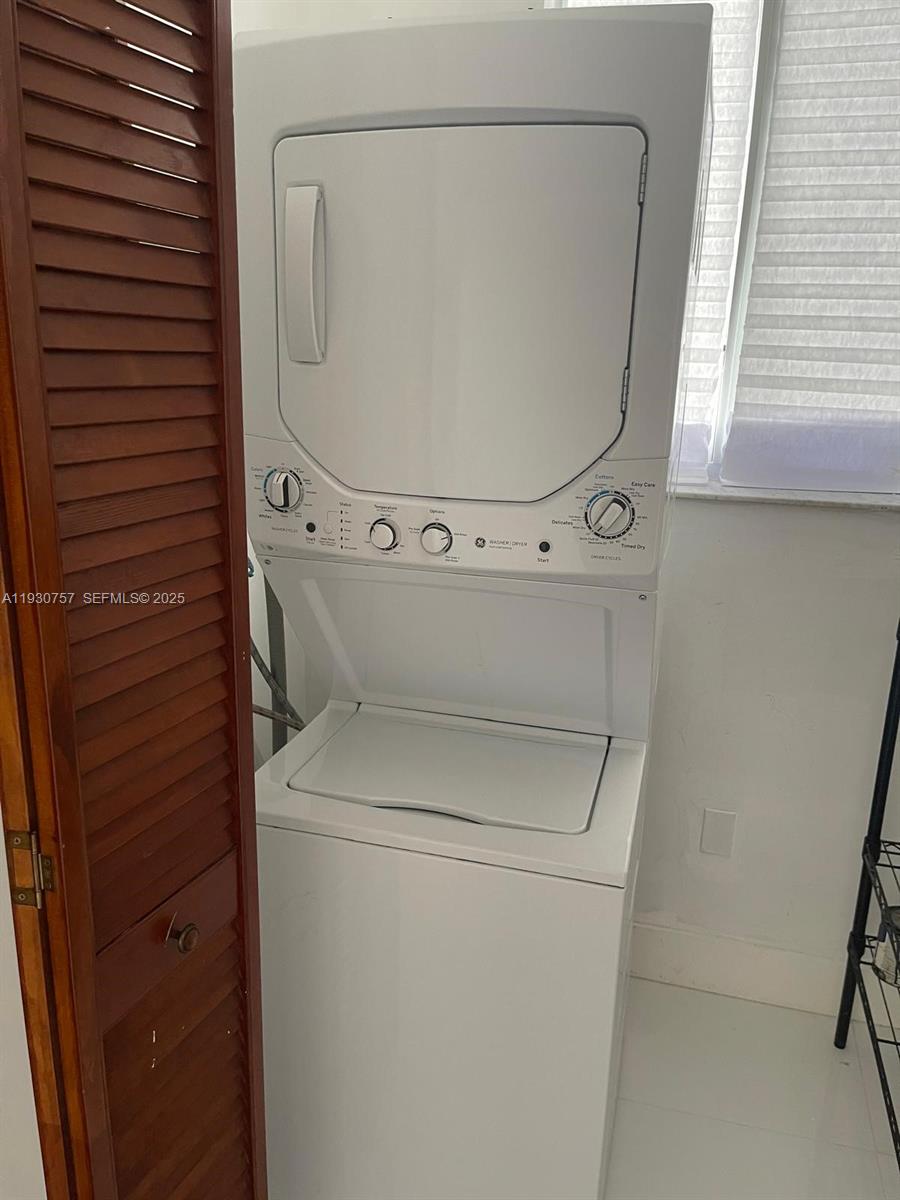 1232 Southwest 17th Terrace, Unit B Miami, FL 33145 - Photo 10 of 19