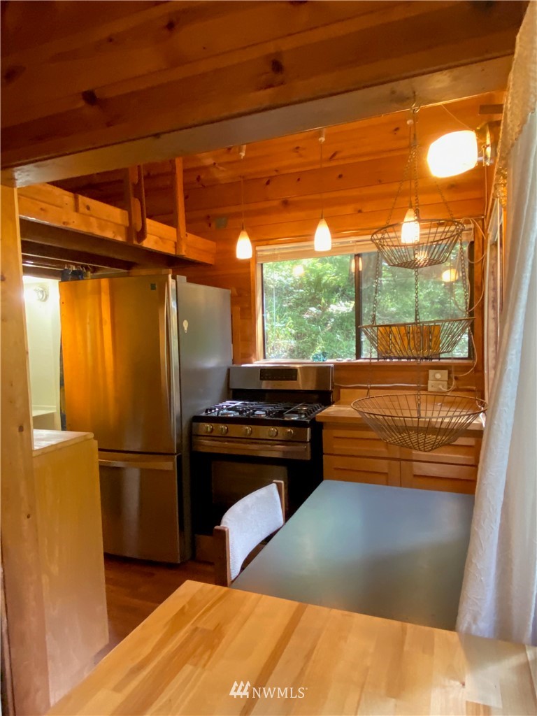 137 Raven Ridge Road Friday Harbor, WA 98250 - Photo 5 of 17 Gallery Image 5