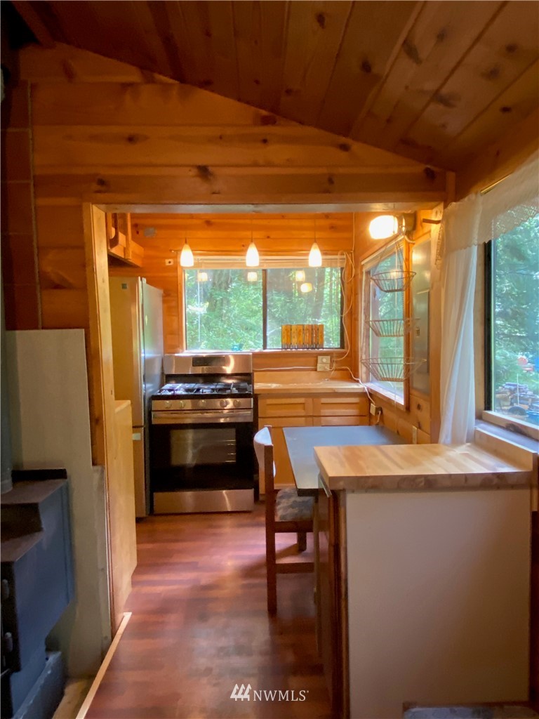 137 Raven Ridge Road Friday Harbor, WA 98250 - Photo 8 of 17 Gallery Image 8