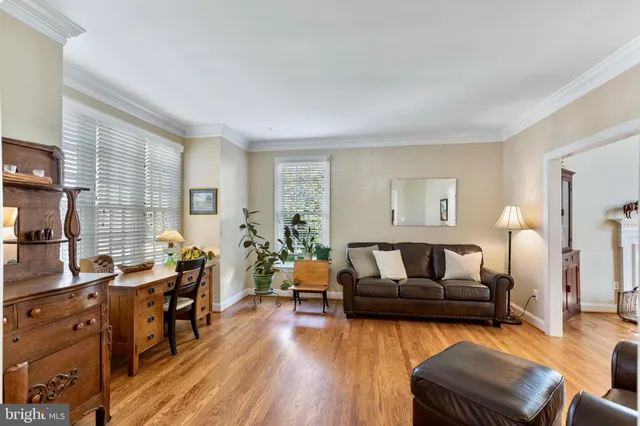 $3,800 | 708 Irvine Bank Lane, Purcellville, VA 20132