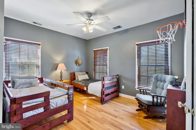 $3,800 | 708 Irvine Bank Lane, Purcellville, VA 20132