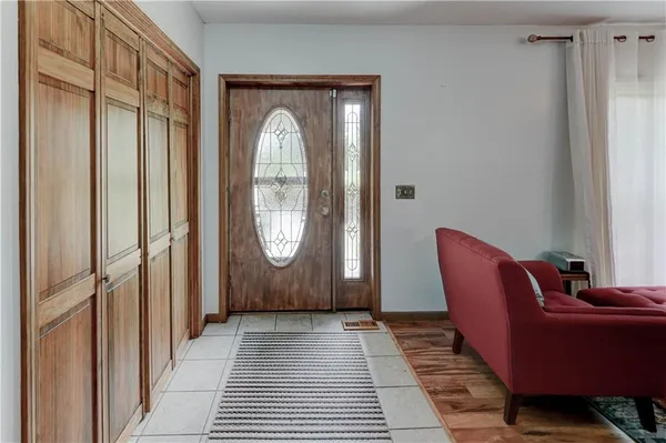 $480,000 | 10306 Southwest State Rte Jj, St. Joseph, MO 64504