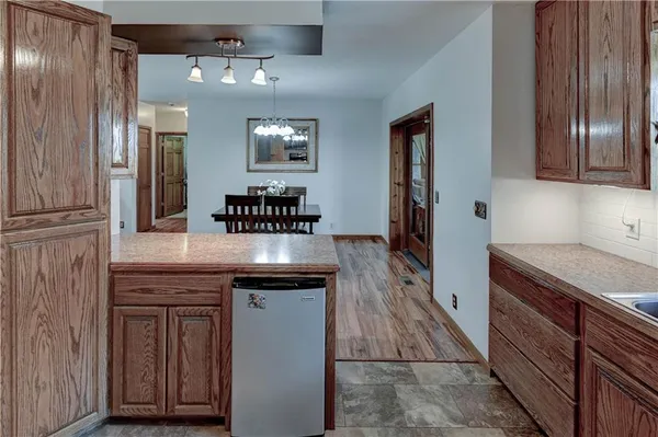 $480,000 | 10306 Southwest State Rte Jj, St. Joseph, MO 64504