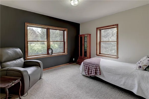 $480,000 | 10306 Southwest State Rte Jj, St. Joseph, MO 64504
