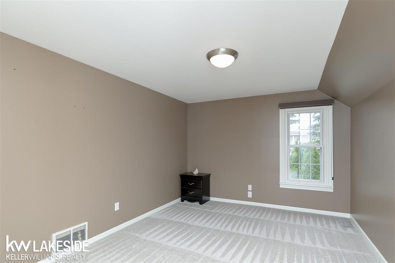 1862 North Baldwin Road Oxford, MI 48371 - Photo 17 of 34