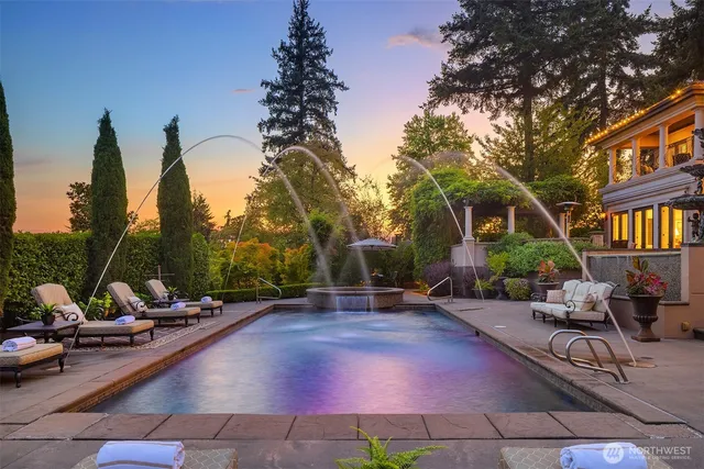 $9,950,000 | 8638 Northeast 19th Place, Clyde Hill, WA 98004