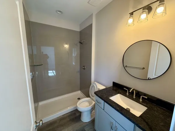 $2,100 | 116 Penny Lane, Valparaiso, FL 32580