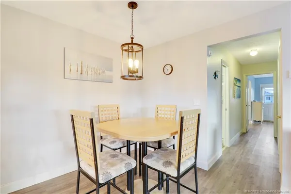 $1,300 | 211 Manatee Lane, Unit D, Fort Pierce, FL 34982