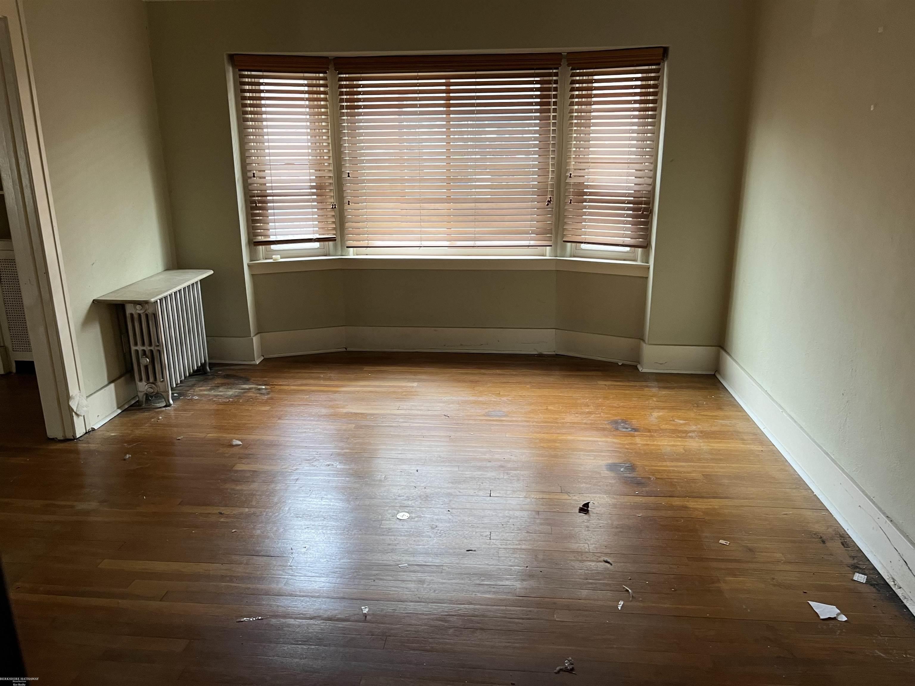 918 Nottingham Road Grosse Pointe Park, MI 48230 - Photo 6 of 13