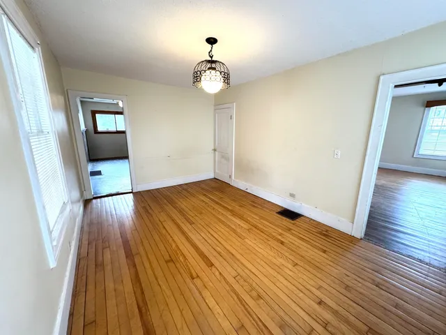 $299,000 | 2072 North Main Street, Londonderry, VT 05148