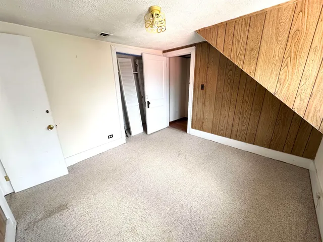 $299,000 | 2072 North Main Street, Londonderry, VT 05148