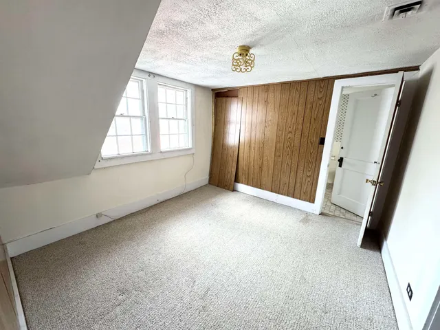 $299,000 | 2072 North Main Street, Londonderry, VT 05148