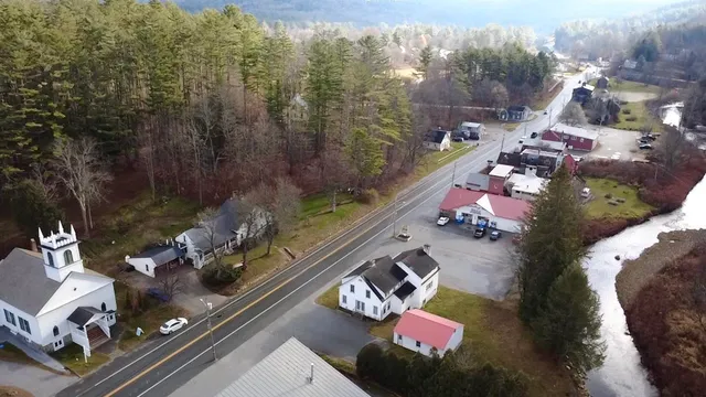 $299,000 | 2072 North Main Street, Londonderry, VT 05148