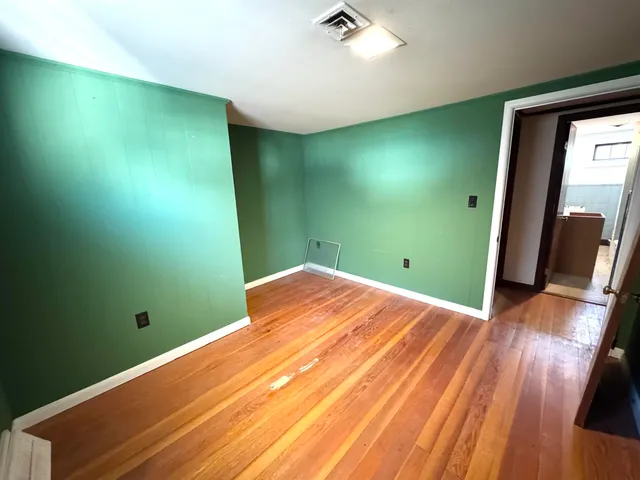 $299,000 | 2072 North Main Street, Londonderry, VT 05148