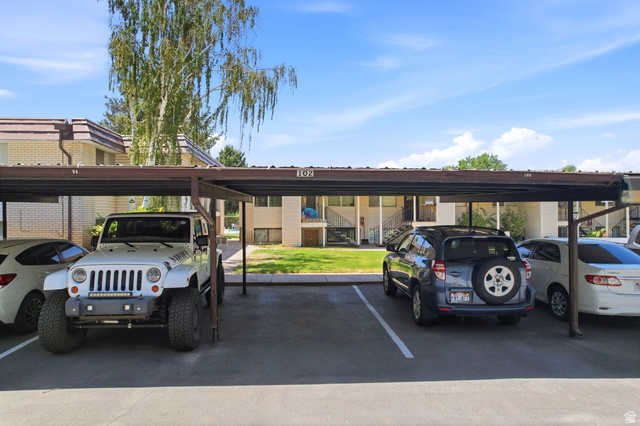 314 West Center Street, Unit F102 Bountiful, UT 84010 - Photo 23 of 29 Parking