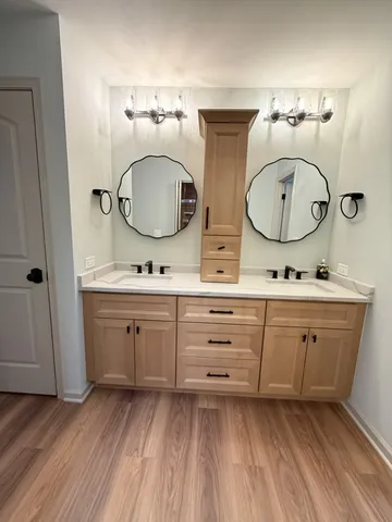 $574,900 | 36230 North Old Creek Court, Gurnee, IL 60031