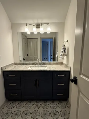 $574,900 | 36230 North Old Creek Court, Gurnee, IL 60031