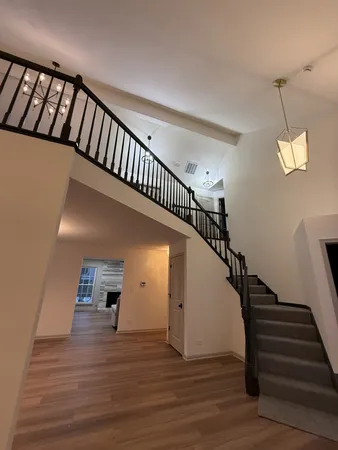 $559,900 | 36230 North Old Creek Court, Gurnee, IL 60031