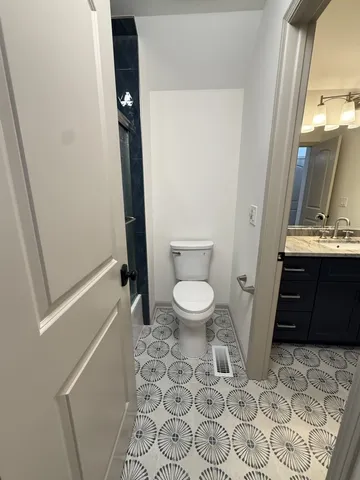 $574,900 | 36230 North Old Creek Court, Gurnee, IL 60031