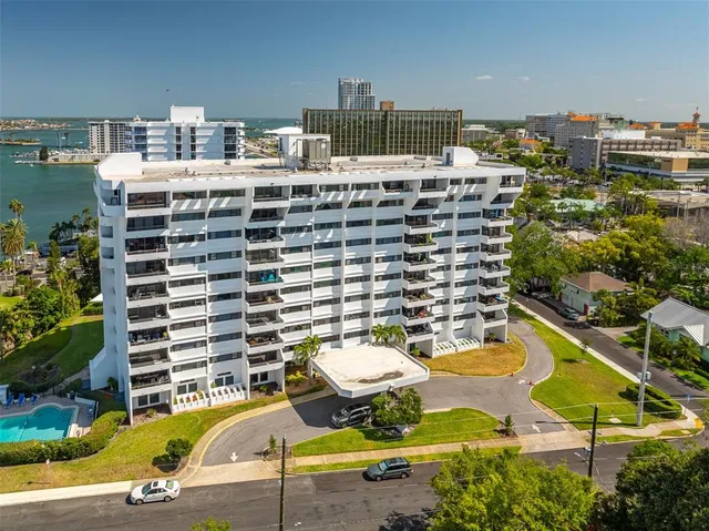 $375,000 | 30 Turner Street, Unit 604, Clearwater, FL 33756