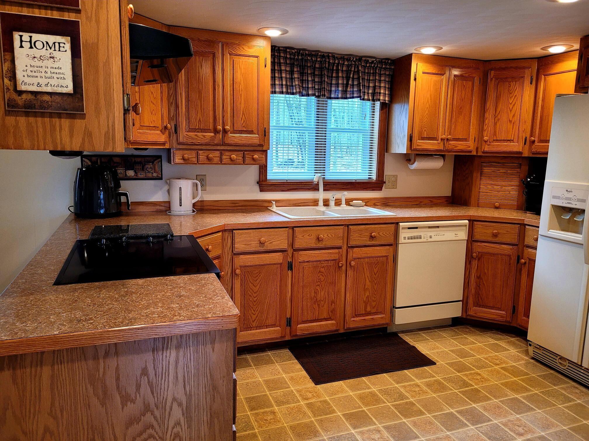 128 Ward Hill Road Norridgewock, ME 04957 - Photo 8 of 45 Kitchen