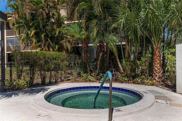 $248,000 | 7653 Northwest 79th Avenue, Unit 114, Tamarac, FL 33321