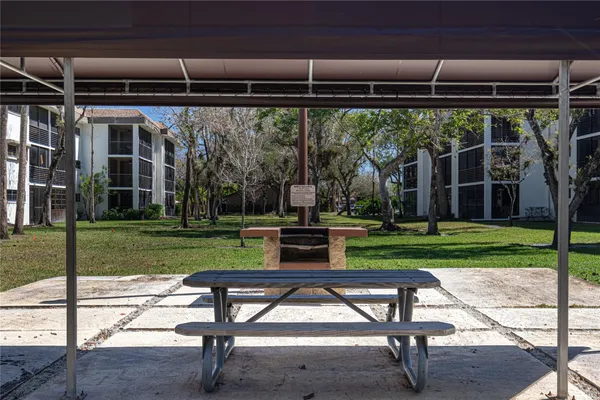 $248,000 | 7653 Northwest 79th Avenue, Unit 114, Tamarac, FL 33321