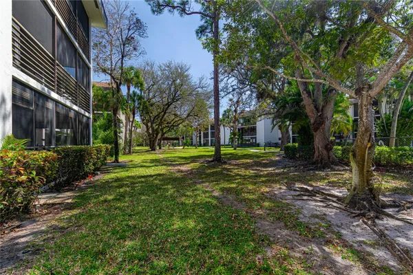 $248,000 | 7653 Northwest 79th Avenue, Unit 114, Tamarac, FL 33321