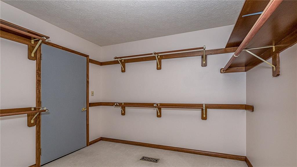 8940 Promontory Road Indianapolis, IN 46236 - Photo 14 of 33 Gallery Image 14