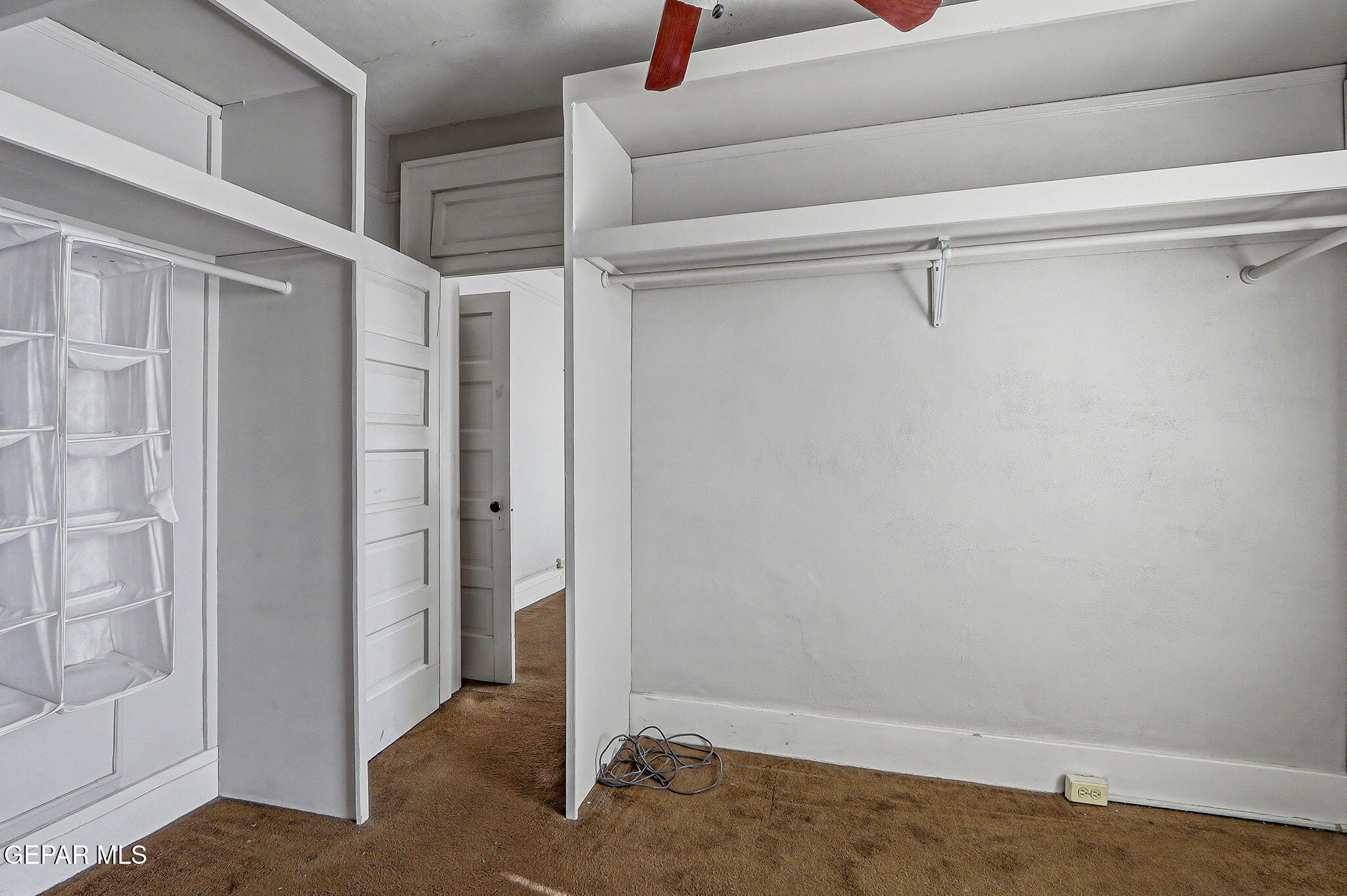 1016 East Rio Grande Avenue, Unit 3 El Paso, TX 79902 - Photo 25 of 31 25-web-or-mls-IMG_6842