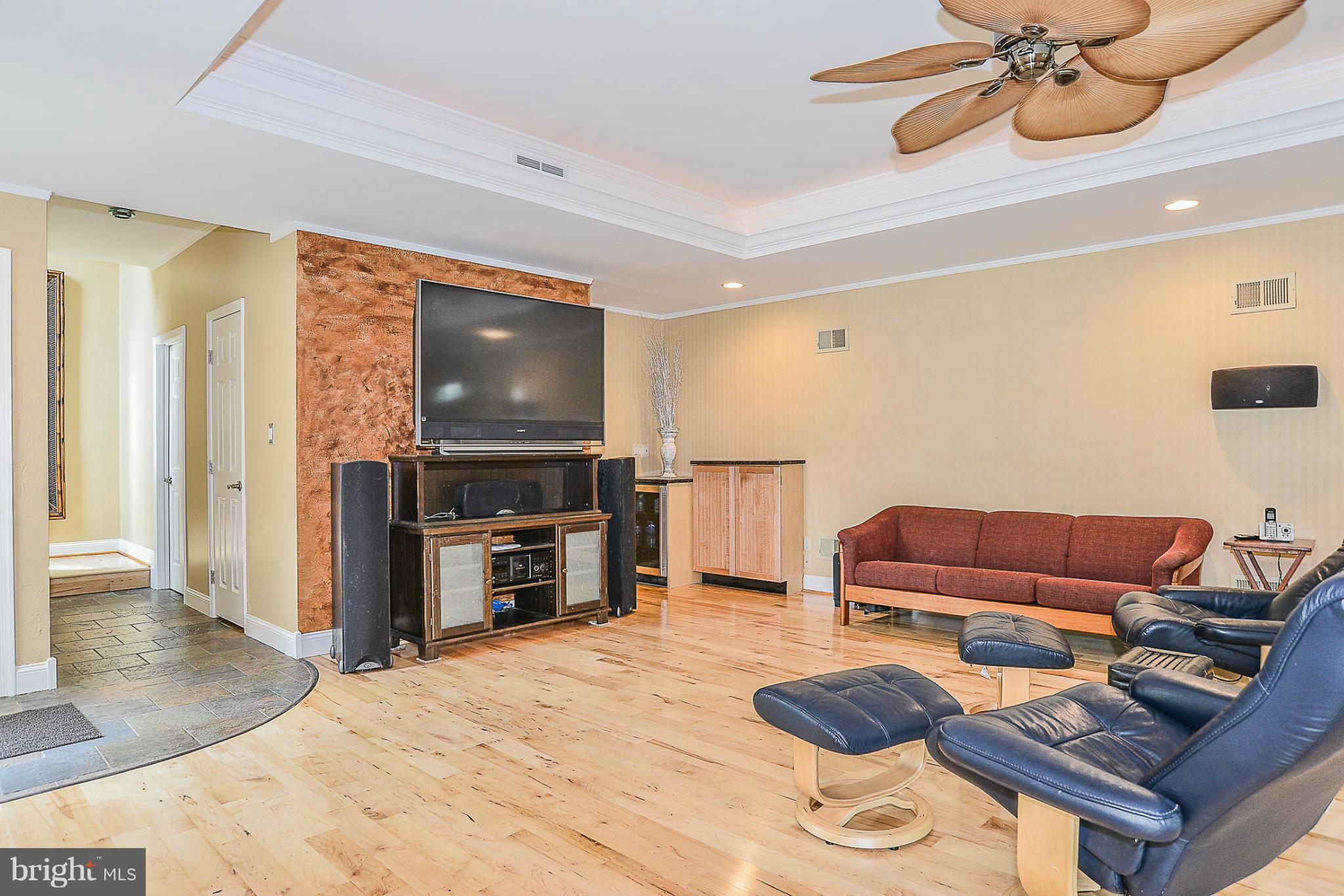 15500 Layhill Road Silver Spring, MD 20906 - Photo 8 of 30 Interior (General)
