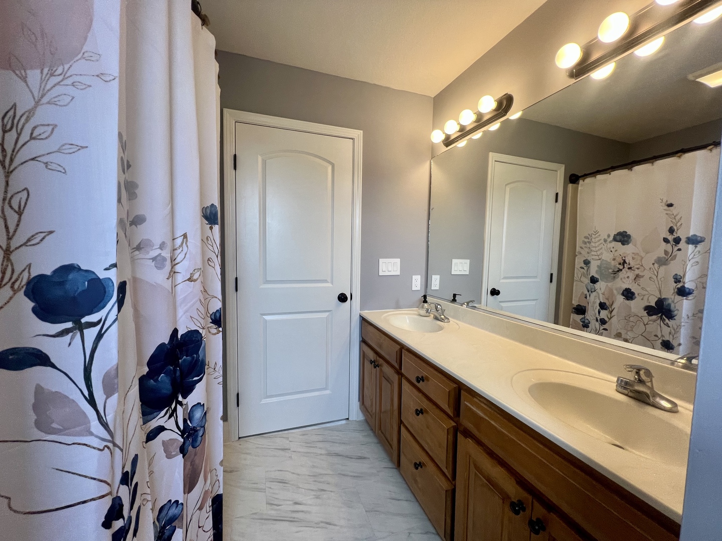 1313 West Ridge Lane Champaign, IL 61822 - Photo 27 of 40 Gallery Image 27