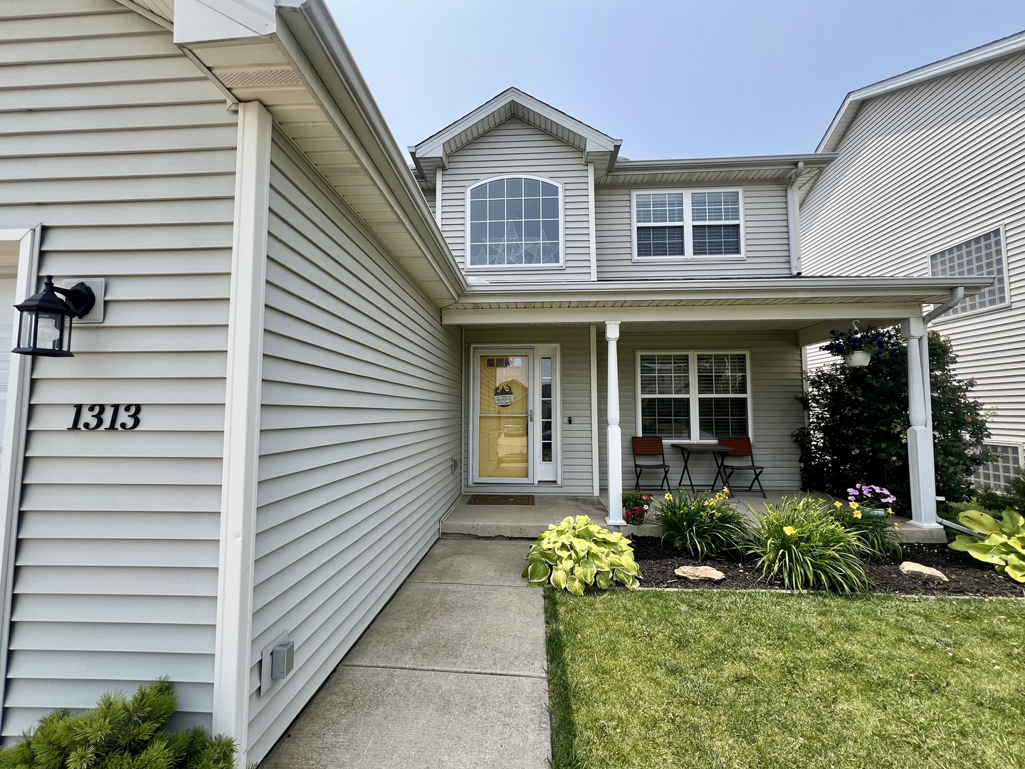1313 West Ridge Lane Champaign, IL 61822 - Photo 3 of 40 Gallery Image 3