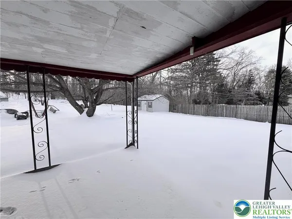 $325,000 | 826 Whittier Drive, Allentown, PA 18103