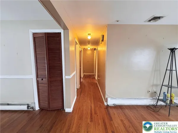 $325,000 | 826 Whittier Drive, Allentown, PA 18103
