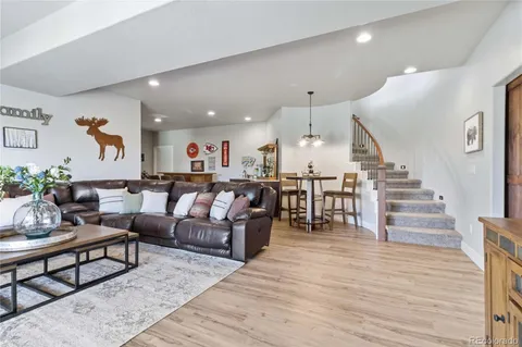 $1,375,000 | 5330 Country Club Drive, Larkspur, CO 80118