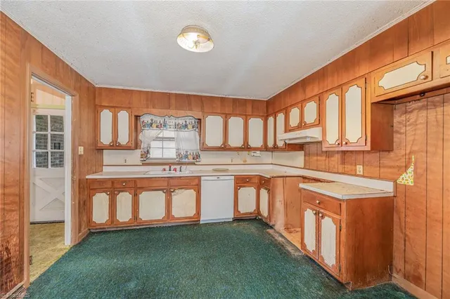 $170,000 | 3709 Whitfield Road, Winston-Salem, NC 27105