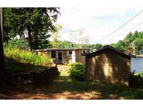 107 East Huntress Pond Road Barnstead, NH 03225 - Photo 2 of 4