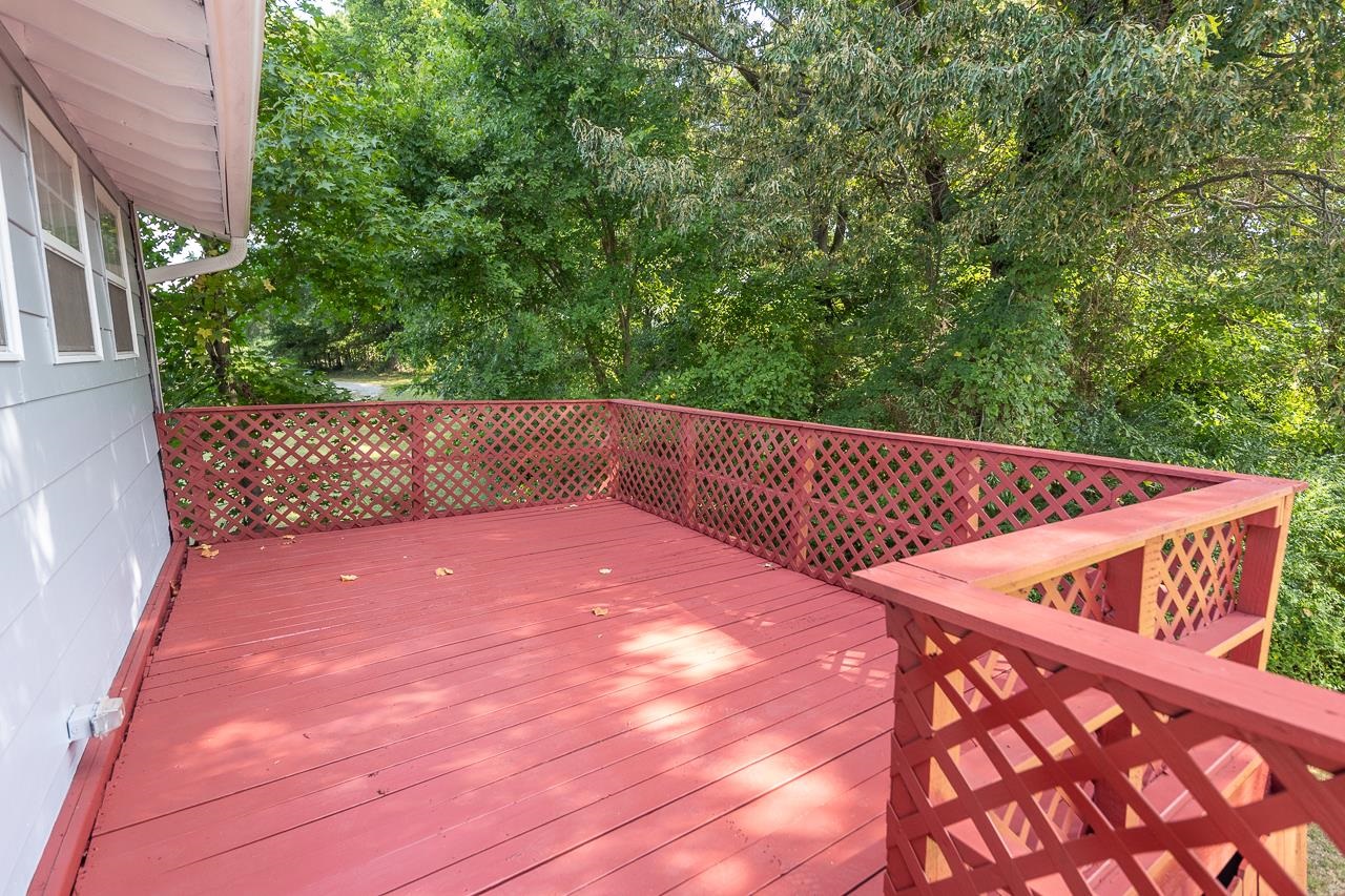 3864 Hobson Road Memphis, TN 38128 - Photo 15 of 19 View of deck