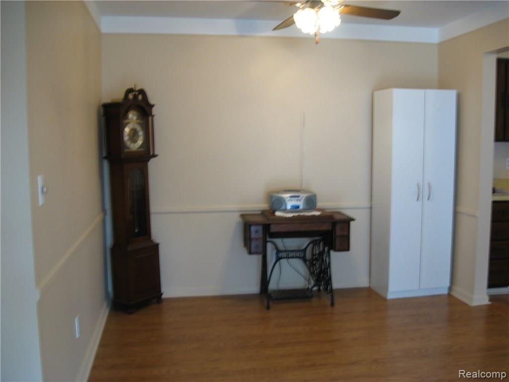 24360 East River Road, Unit 24 Grosse Ile, MI 48138 - Photo 7 of 14